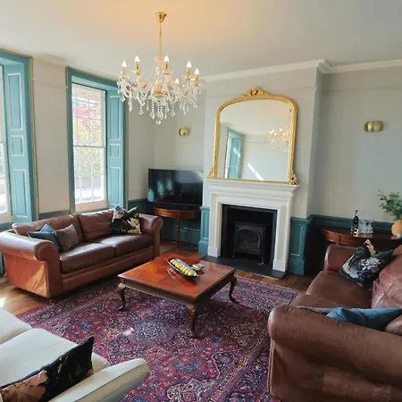 Holiday home Rownham Clifton 5 Bedroom Townhouse Bristol