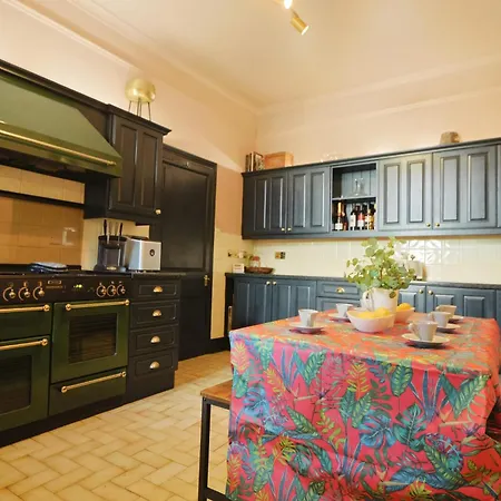 Rownham Clifton 5 Bedroom Townhouse * Bristol