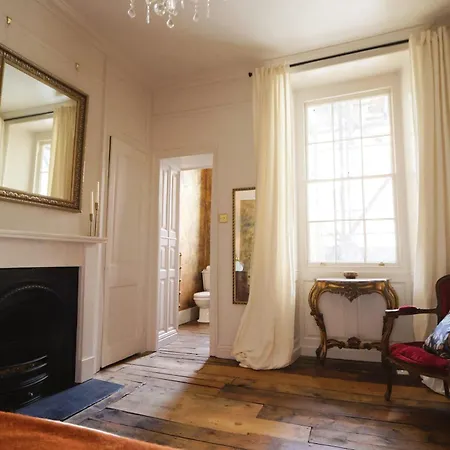 Rownham Clifton 5 Bedroom Townhouse 度假居 *